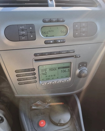 Seat Leon cena 16500 przebieg: 186760, rok produkcji 2006 z Radom małe 121